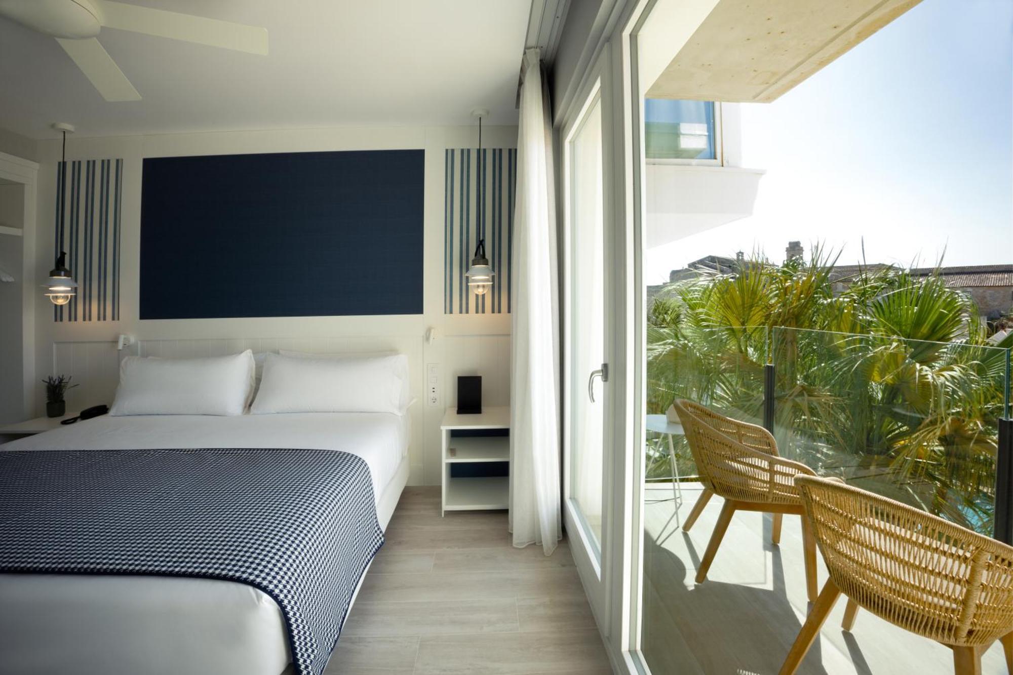 Catalonia Mirador Des Port Hotell Eksteriør bilde